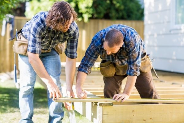 Building a deck-Bucket City Deck Contractors