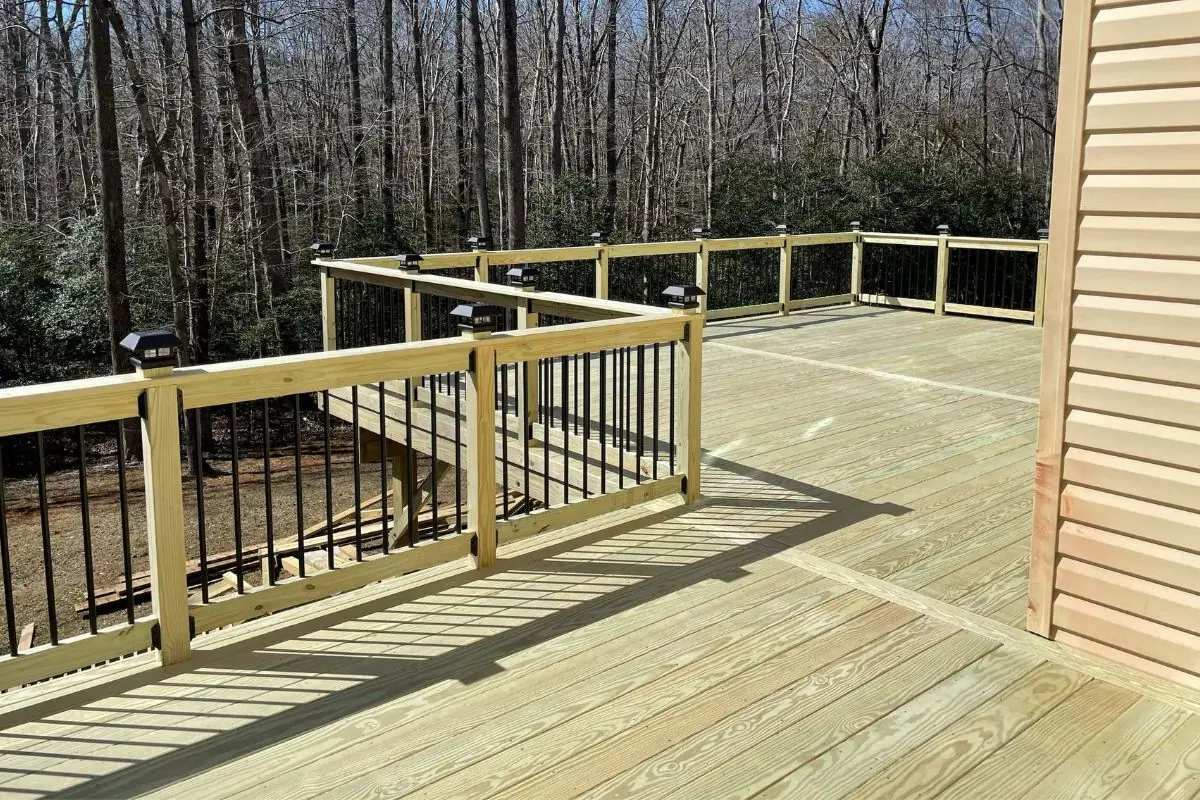 new wooden deck installation in brentwood tn